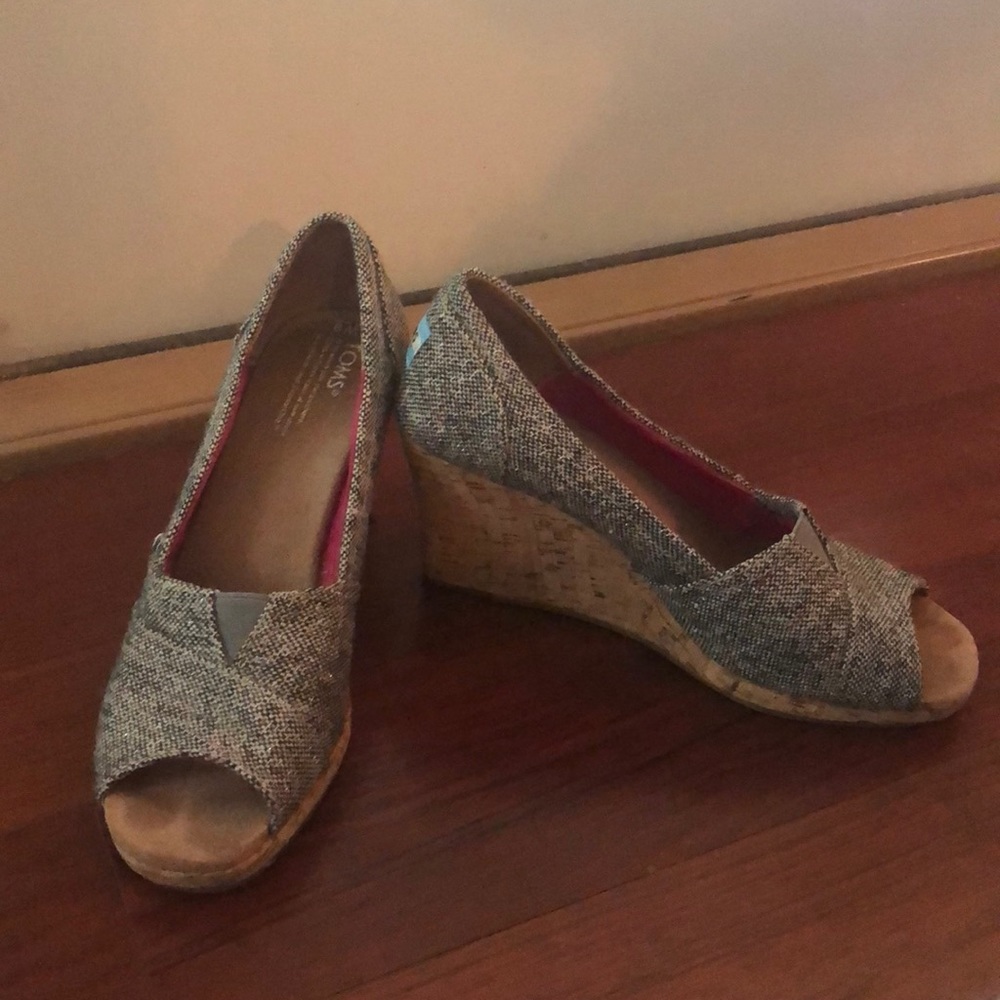 Tom wedges